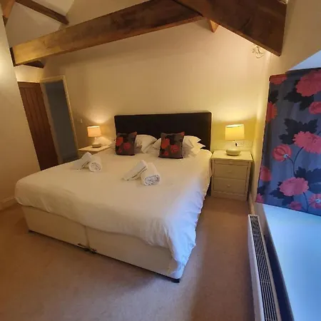 Clifton At Lovelady Shield * Alston