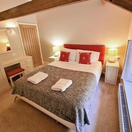 Clifton At Lovelady Shield *